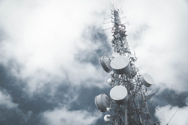 Como lidar com a comunicação assíncrona em vendas?