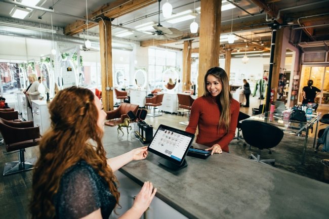 Ciclo de vida do cliente: o que é, quais as etapas e como fazer a gestão