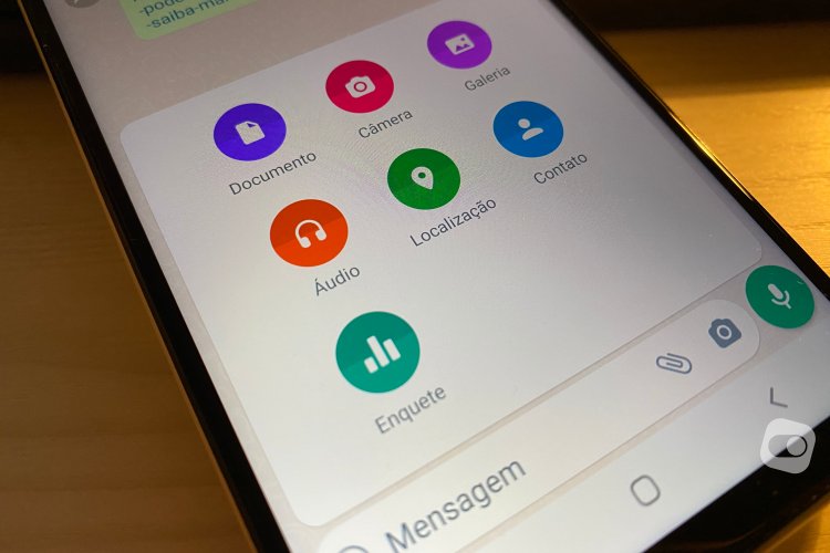 WhatsApp libera enquetes e comunidades para todos os usuários